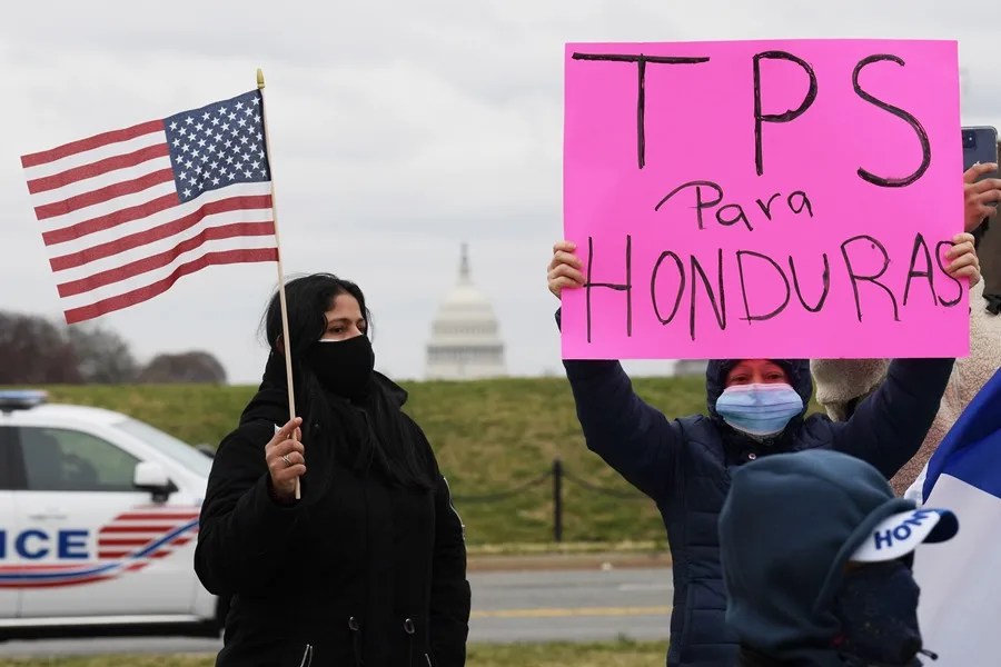 EE.UU. eliminará el TPS que protege de la deportación a 76.000 hondureños y nicaragüenses